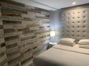Superior King Room room in L.A. Sky Boutique Hotel