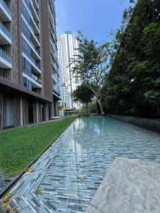Wong Amat Luxury Condo--Private Beach