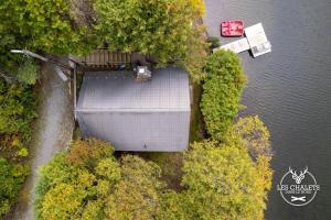 Le1617 - Quai privé, Lac-Les chalets dans le nord