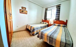 Apartamento bajo VERAMAR 2 2ª línea 500 m de la playa