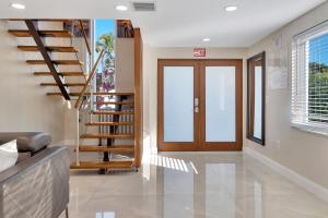 Luxury Villa 5BR and 3BR in Hollywood Lakes near Beach