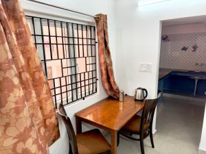 Sishya Hotels & Service Apartment Thoraipakkam, Chennai OMR, IT Expressway