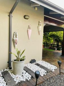 Pari Guest House