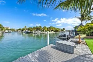 Bayfront Bliss Awaits Book Your Ultimate Miami Getaway - Keystone Islands