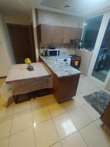 luxury master room available in sulafa tower marina