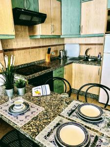 Las Americas - Garden City