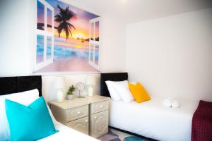 Lucky Home - Ideal for Trade, Consultants & Family - Near Alton Towers, 3 Bedrooms - 4 Beds - Max 5 Guests