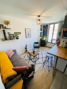 2 Pièces Style & Confort - Saint-Maurice