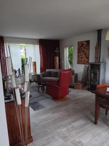 complete woning met zonnige achtertuin