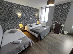 Logis Hotels - Auberge de l'Ile - Hotel 3 etoiles et Restaurant : photos des chambres