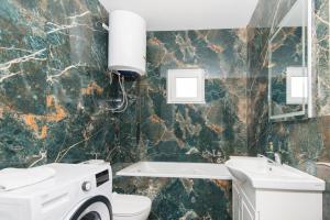 Hillside Vista Apartments