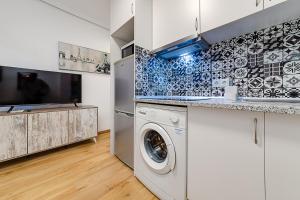 Апартаменты целиком, отличная студия, в 3 мин от пляжа 230 м,Торревьеха в 3 мин от пляжа 230 м, Торревьеха