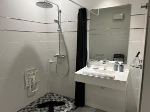 Hotels Le Grand Hotel Mont Dore : photos des chambres