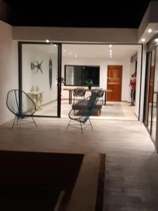 Casa Isabel, con magnífica ubicación