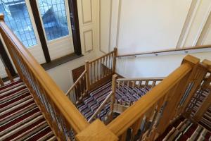 2 Bedroom Scenic Apartment, with Balcony View & Parking