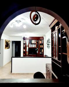 Habitación amplia y cómoda con baño privado