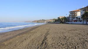 Bonito apartamento en Torrox costa con piscina