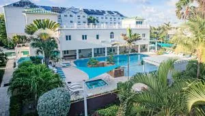 Seven Mile Beach Resort - West Bay