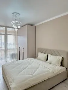 Airport- Golden city - Birlik