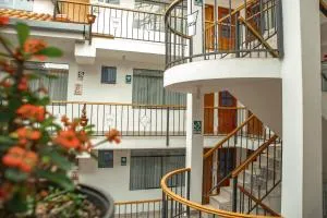 Hotel Del Prado Hometown - Puquiura