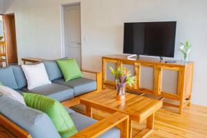 Villa Saltamontes, ocean view and private pool!