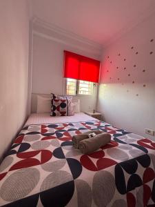 APARTAMENT SARDINA NEAR THE BEACH WITH POOL AND WIFI e