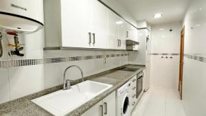 Athenea Playa Grandia - Alquiler solo a familias