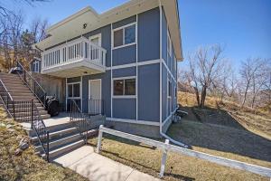 Downtown Condo-Lower Level