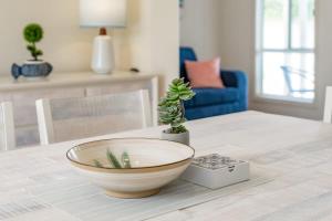 Encounters by the Sea 20 Whalers Rd Encounter Bay - BYO Linen