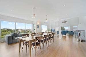 72 Seagull Ave Chiton - BYO Linen