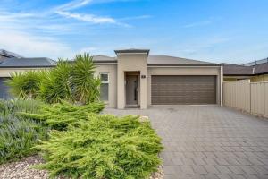 Beautiful Island Blanche Pde Hindmarsh Island - BYO Linen - WiFi