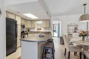 The Original Robins Nest 5 Min Walk To The Beach