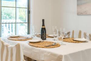 Banksia Beachhouse 38 Kightley Rd Goolwa Beach-No Linen Included