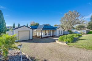 BONAVIVE Port Elliot - Luxury - Family - Township - No Linen Included