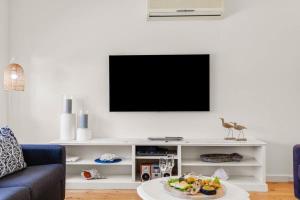 18 Strangways Tce Port Elliot - Linen Included