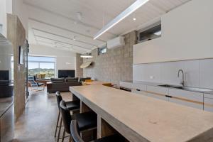 62 Newell Ave Middleton - No Linen Included