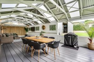 42 Billabong - A Slice of Heaven - Dog Friendly - Golf Course - Linen Included