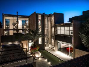 The George - Old Town Scottsdale private micro-resort, near the best restaurants and nightlife in AZ