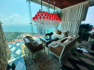 Riviera Ocean Drive Queen Corner Studio Seaview