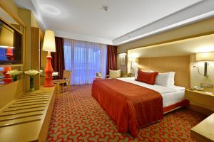 Superior King Room room in Divan Bursa