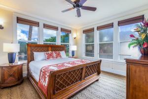 E111 Ground Floor Poolside Patio