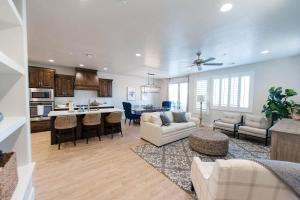 Desert Oasis Washington Utah 2329