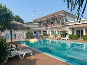 Baancaptainhook pool kohlarn - Ко-Лан