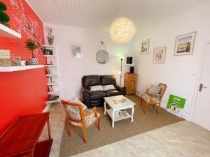 Maisons de vacances Gite Loches, 3 pieces, 3 personnes - FR-1-381-572 : photos des chambres