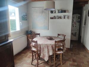 Maison spacieuse 6-8 pers., plage & port Logeo à 200m, jardin et terrasse - FR-1-639-115