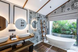 Capri Villa by Betterplace