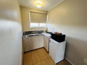 Gateway International Motel