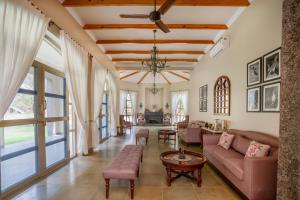 Surya Bagh - A Luxury Hideaway - 5 minutes to Ajabgarh, 10 minutes to Bhangarh & 20 minutes to Tehla, Sariska