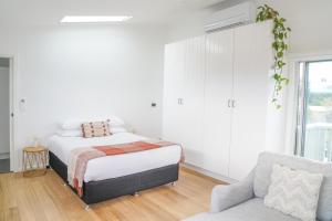 Charming Highton Hideaway between CBD and Surf Coast