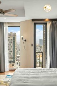 Tokyo Boutique Front Beach Hotel